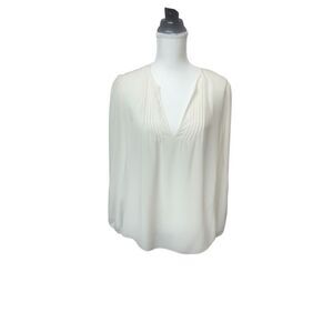 Veronica Beard 100% Silk Blouse – Size 10 Condition: Excellent pre-owned conditi